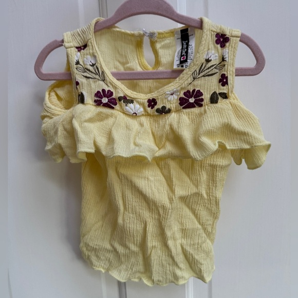 NWOT Insta Girl 3T Yellow Floral Frill Cold Shoulder Off the Shoulder Blouse - Picture 1 of 6